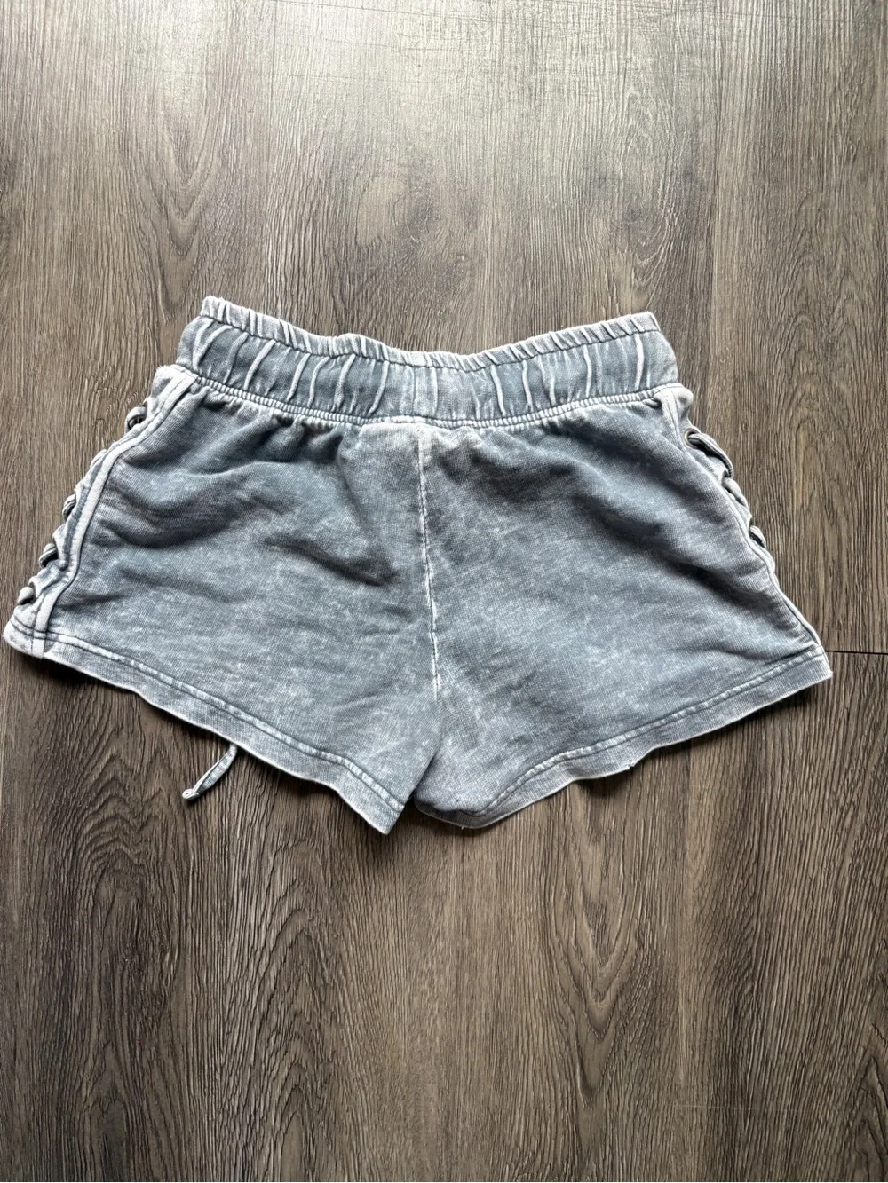 Gray Washed Mid-Rise Lace-Up Micro Shorts | XS